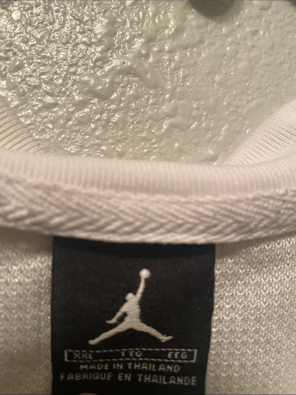 Vintage Jordan Men’s Sleeveless Basketball Jersey White Black and gold
